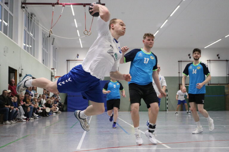 Spieltag 5 (09.11.2025): SV Blau-Weiß Auma I – HBV Jena 90 III 28:23 (11:13)